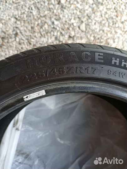 Accelera 651 2.25/4.5 R17 19B