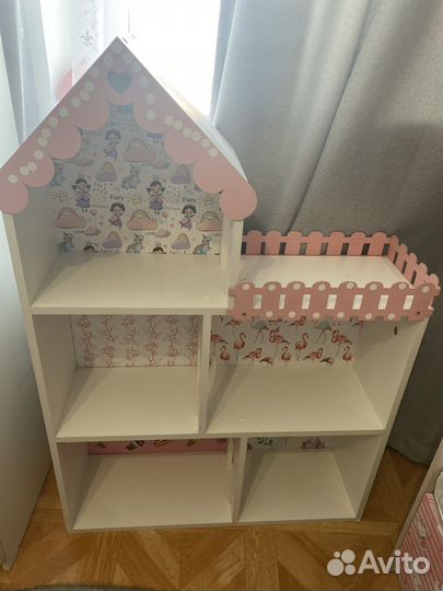 Красивый Домик с пони