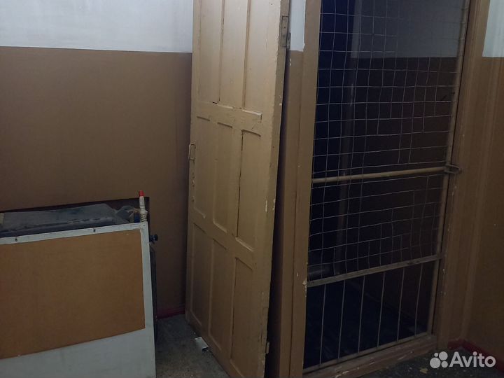 Дверь деревянная бу