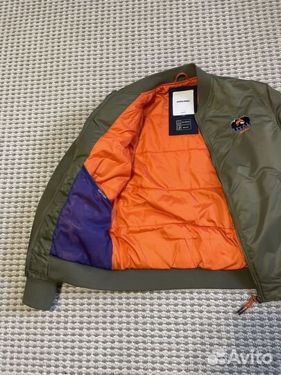 Бомбер крутой Jack & Jones 48р