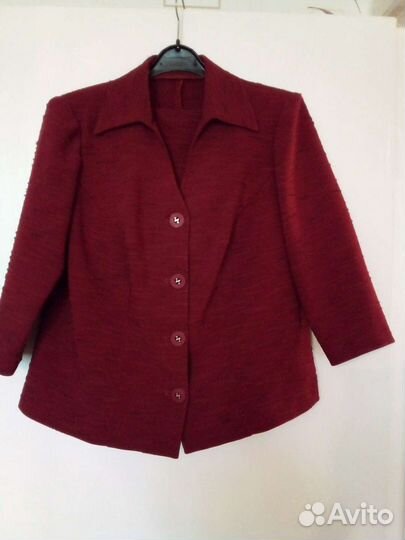 Костюм женский