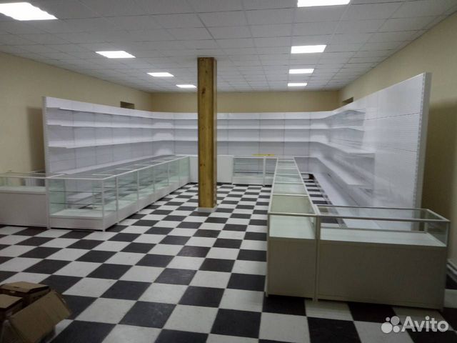 Витрины стеклянные из профиля Стеллажи