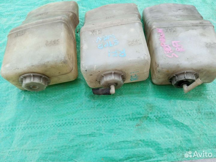 Расширительный бачок Honda Stepwgn I