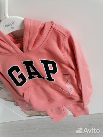 Новый костюм gap на девочку 98 104