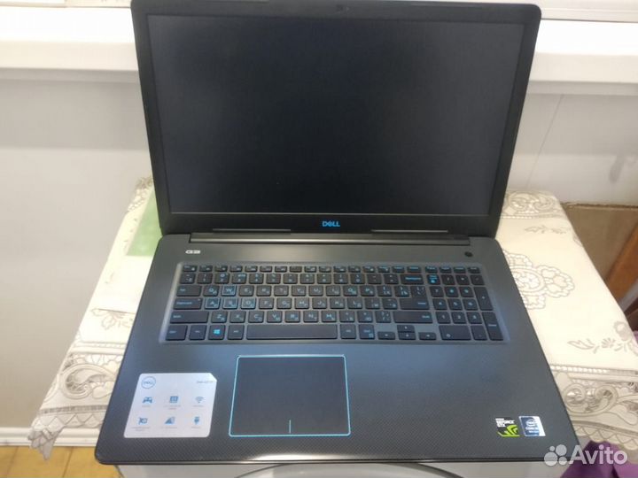 Dell G3 17