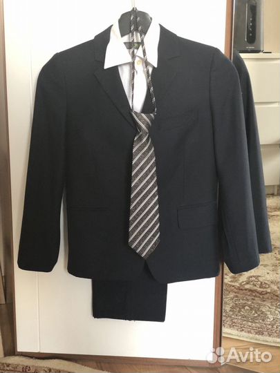 Школьный костюм 128-134