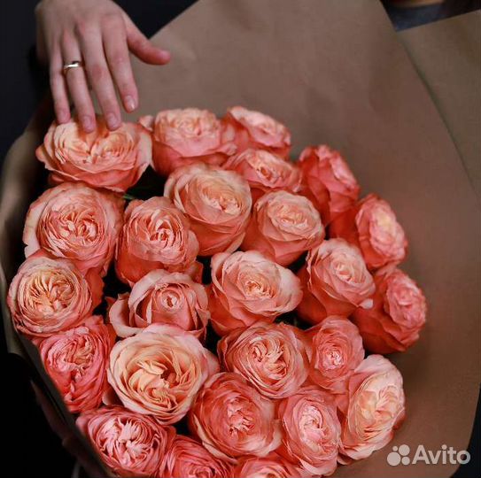 Букет из 25 роз, доставка