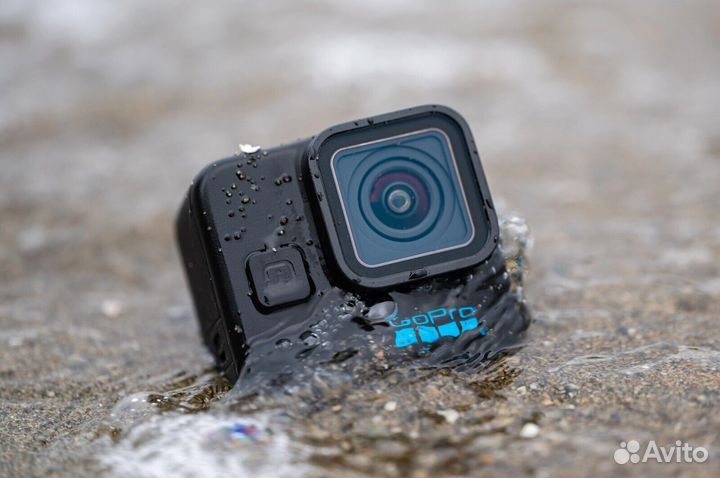 GoPro Hero 11 Black Mini (новая, запечатанная)