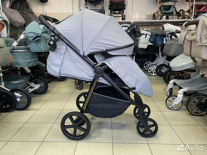 Прогулочная коляска Carrello Bravo Plus Chrome