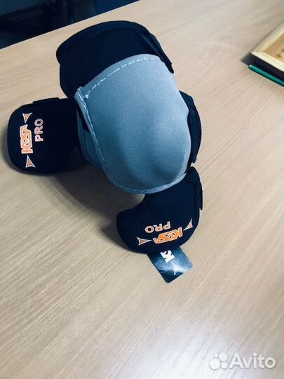 Налокотники для хоккея