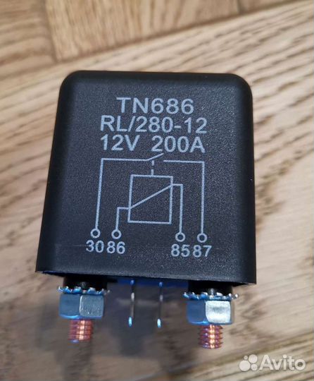 Устройство развязки аккумуляторов 12V-200А