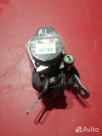 Ремень безопасности задний левый Mercedes Benz