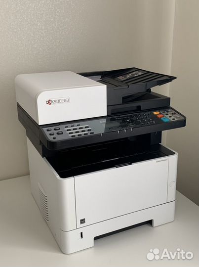 Мфу Kyocera Ecosys m2040dn 50 тысяч страниц