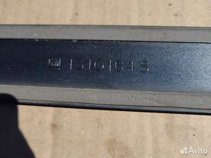 Молдинг на двери Opel Vectra C 2002-2008