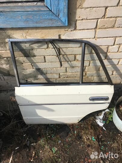 Дверь ваз 2106