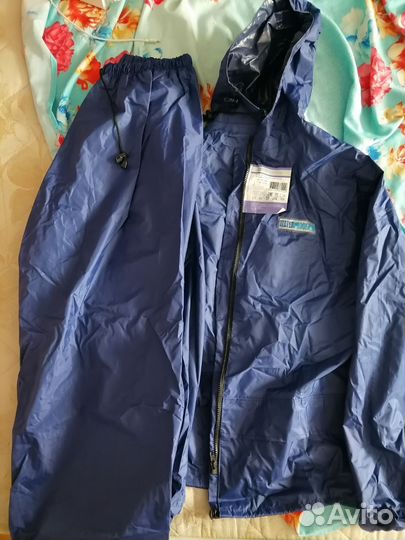 Костюм ветровлагозащитный