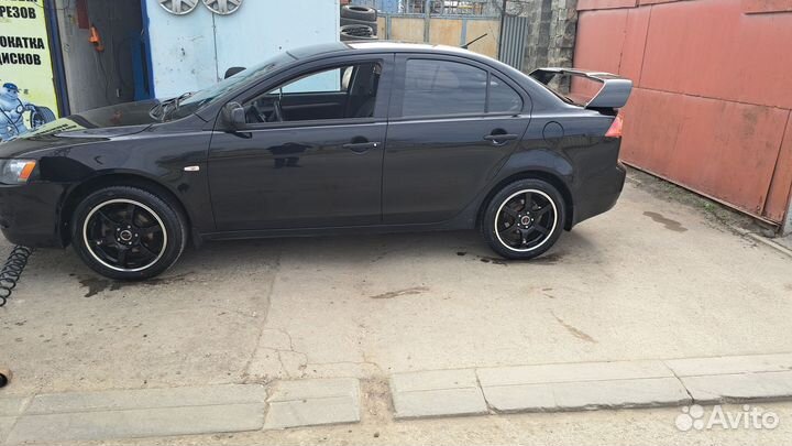 Mitsubishi Lancer 2.0 CVT, 2007, 230 000 км