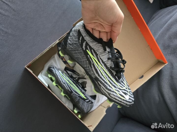 Бутсы nike новые 37 размер