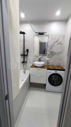 2-к. квартира, 68 м², 8/9 эт.