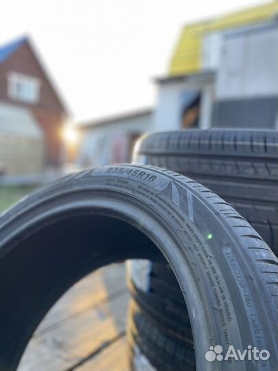 Triangle TH201 Sportex 235/45 R18