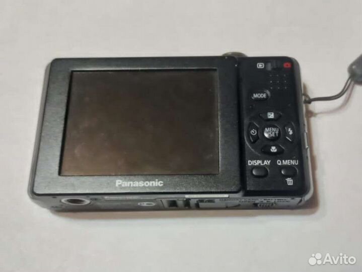 Компактный фотоаппарат