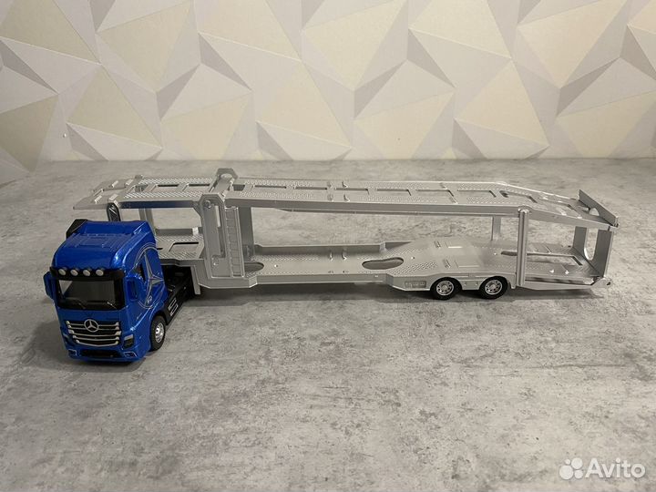 Модель авто Mercedes-Benz Actros автовоз металл