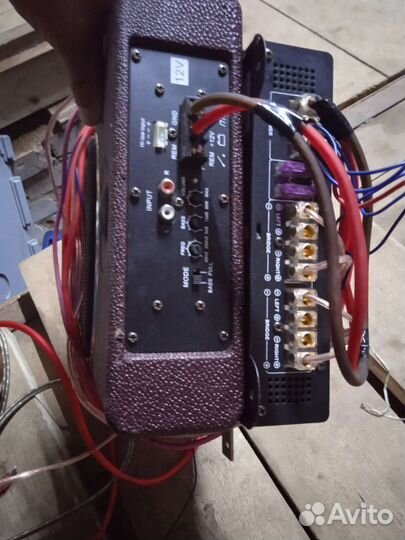 Акустика в автомобили