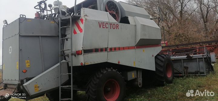 Комбайн Ростсельмаш Vector 410, 2008