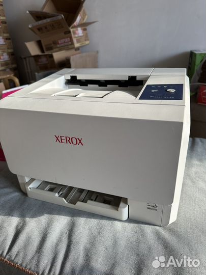 Цветной принтер Xerox