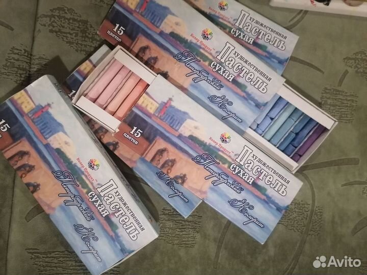 Гуашь художественная