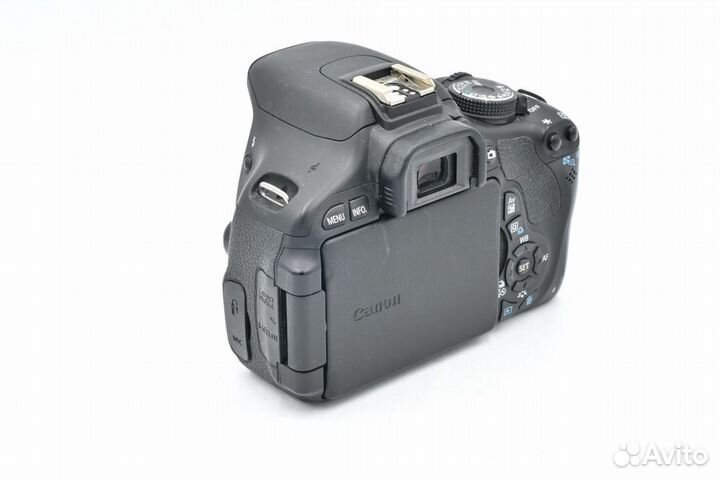 Зеркальный фотоаппарат Canon EOS 600D Body