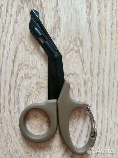 Ножницы медицинские тактические