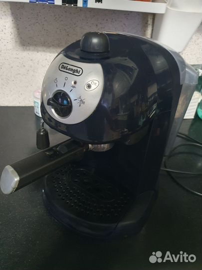 Кофеварка delonghi EC 190