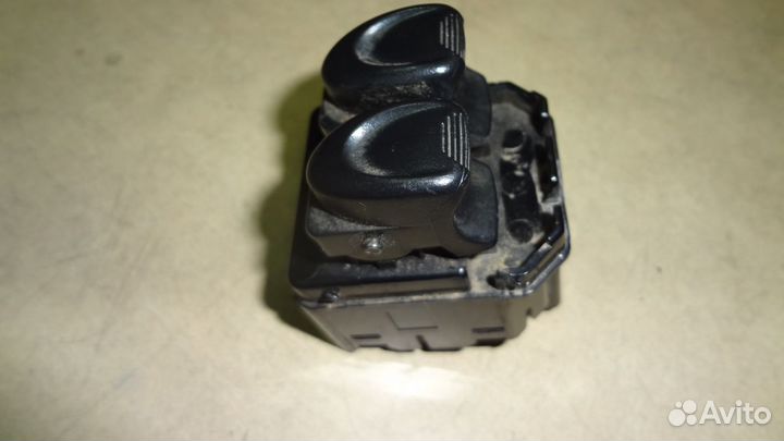 Переключатель стеклоподъё