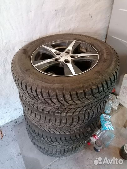 Шины на аутлендер