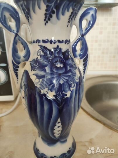 Ваза для цветов гжель