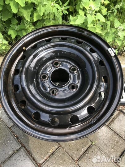 Штампованные диски r15