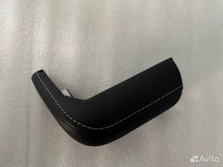 Накладка торпедо передняя Toyota Camry V70/V75