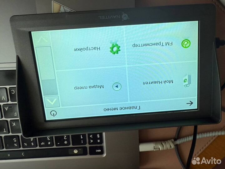 Навигатор Navitel E777 truck