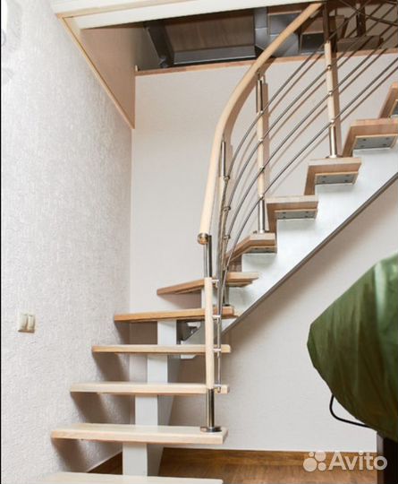 Деревянная лестница