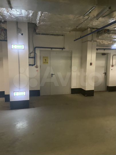 Машиноместо, 22 м²