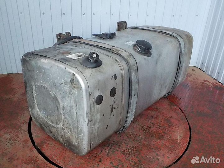 Бак топливный MAN