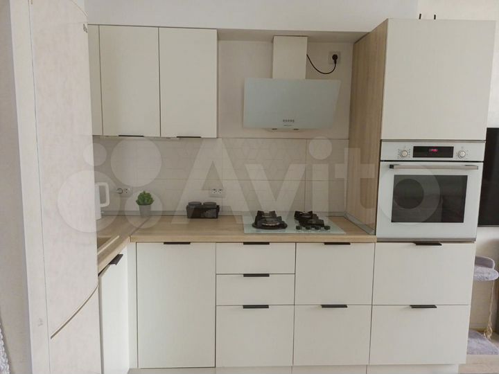 2-к. квартира, 60 м², 3/9 эт.