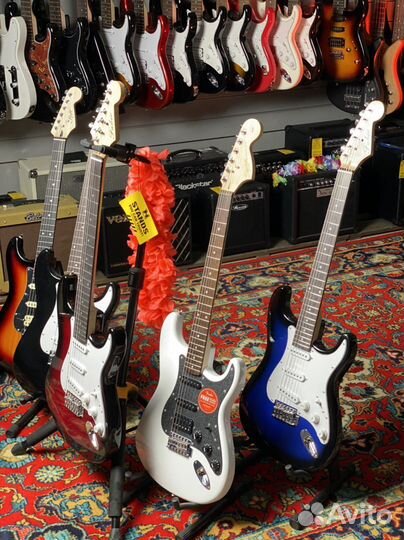 Электрогитара стратокастер