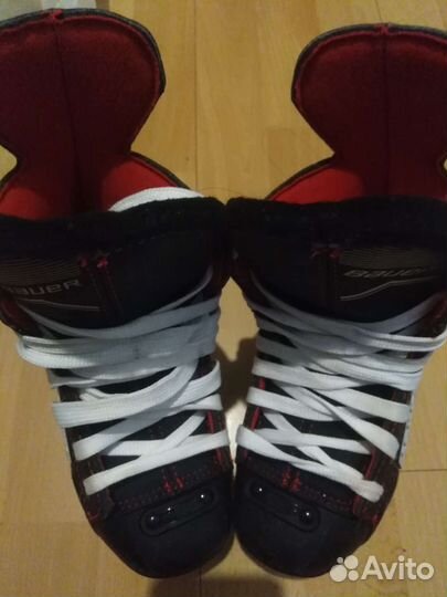 Хоккейные коньки bauer детские