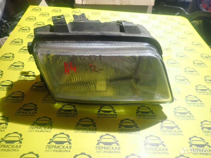 Фара правая для Audi A4 (B5) 1994-2001