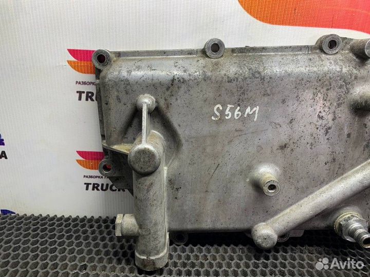 Крышка масляного радиатора