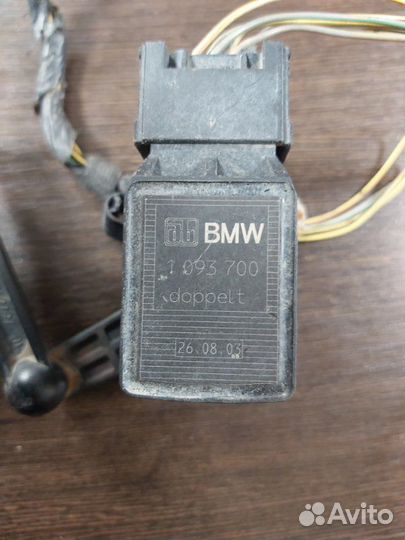 Датчик дорожного просвета задний правый Bmw X5 E53