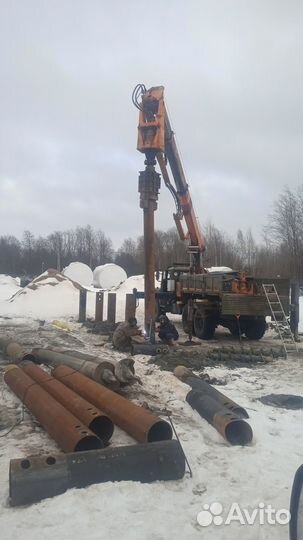 Монтаж винтовых свай. убм-85. Ямобур
