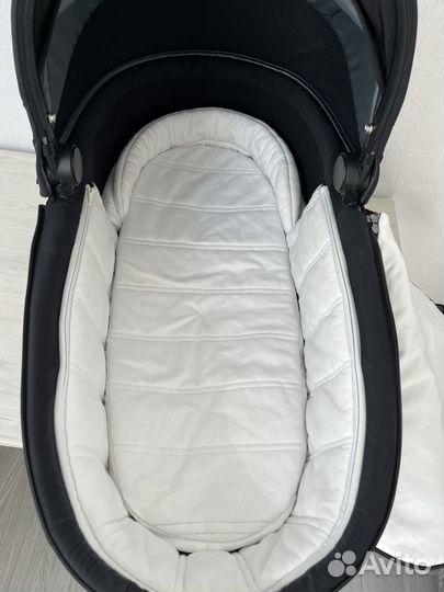 Люлюка Cybex Mios Lux CC R/Deep Black-black